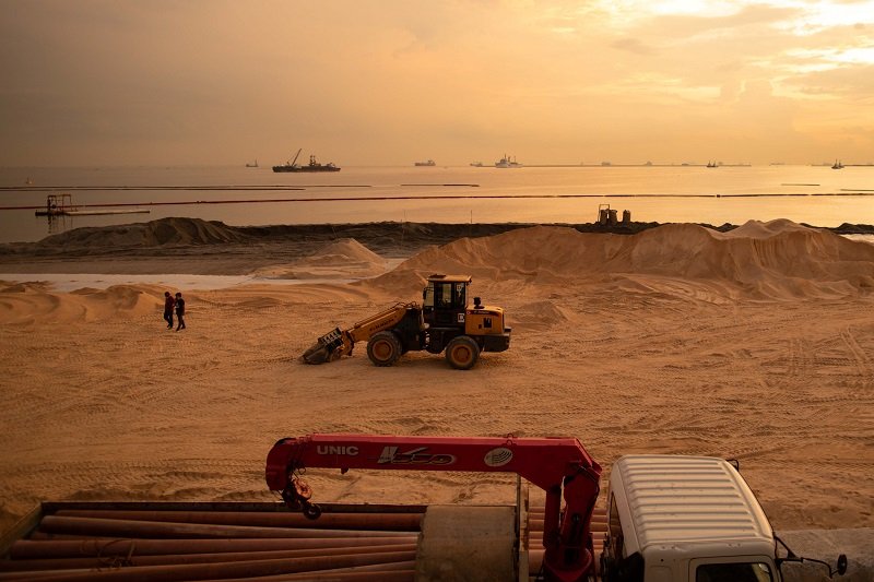 2020-09-19T114734Z_1_LYNXNPEG8I0EW_RTROPTP_4_PHILIPPINES-ENVIRONMENT-MANILA-BAY (1).JPG