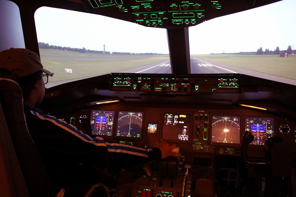50)wIMG_4670_B777-CPH.jpg.2601da7cc52f31b67f0552d1259d36b4.jpg