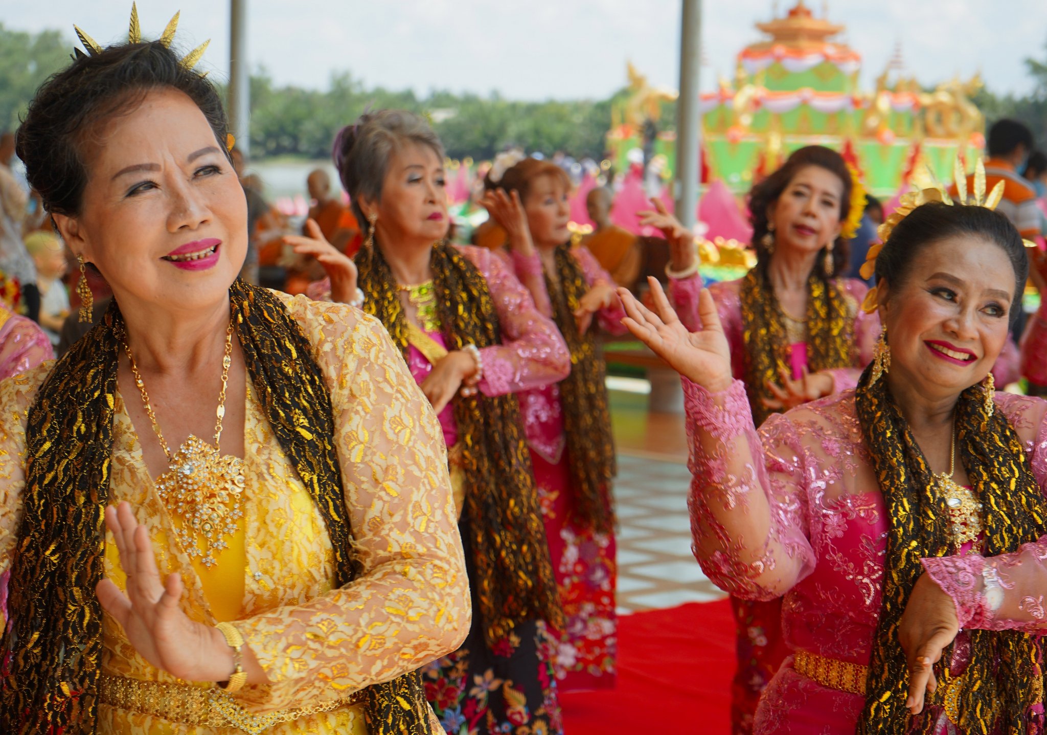 Traditional dance, Chacheongsao.jpg