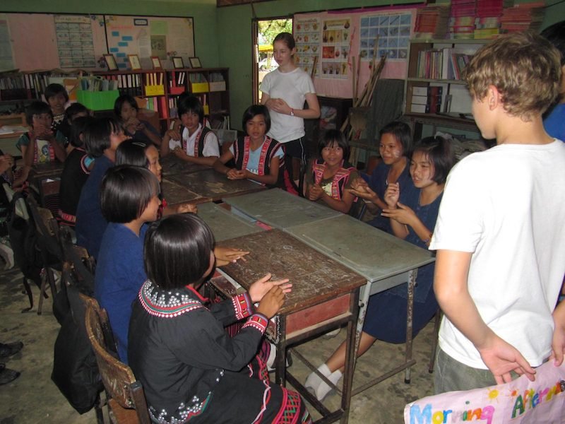 ENGLISH-TEACHING-2048x1536.jpg