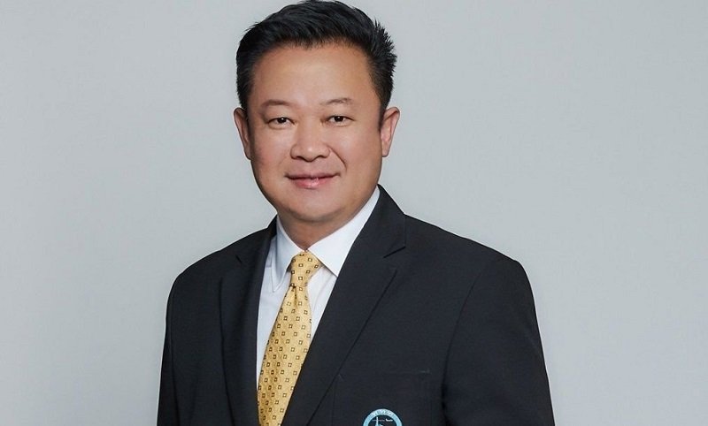 TAT-Governor-Yuthasak-Supasorn.jpg