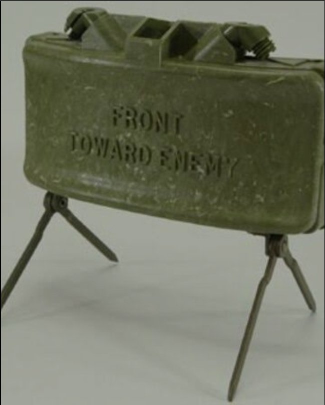 claymore.jpg.39672ed4449edfa4280f55169b39144e.jpg