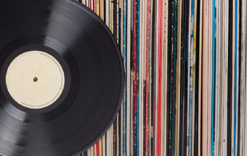 vinyl-records-1-696x442.jpg