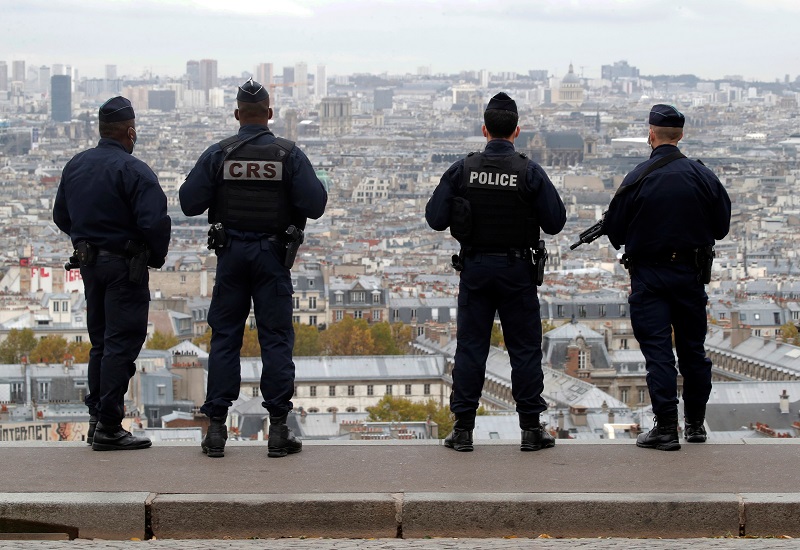 2020-10-30T170408Z_1_LYNXMPEG9T1M5_RTROPTP_4_FRANCE-SECURITY (2).JPG