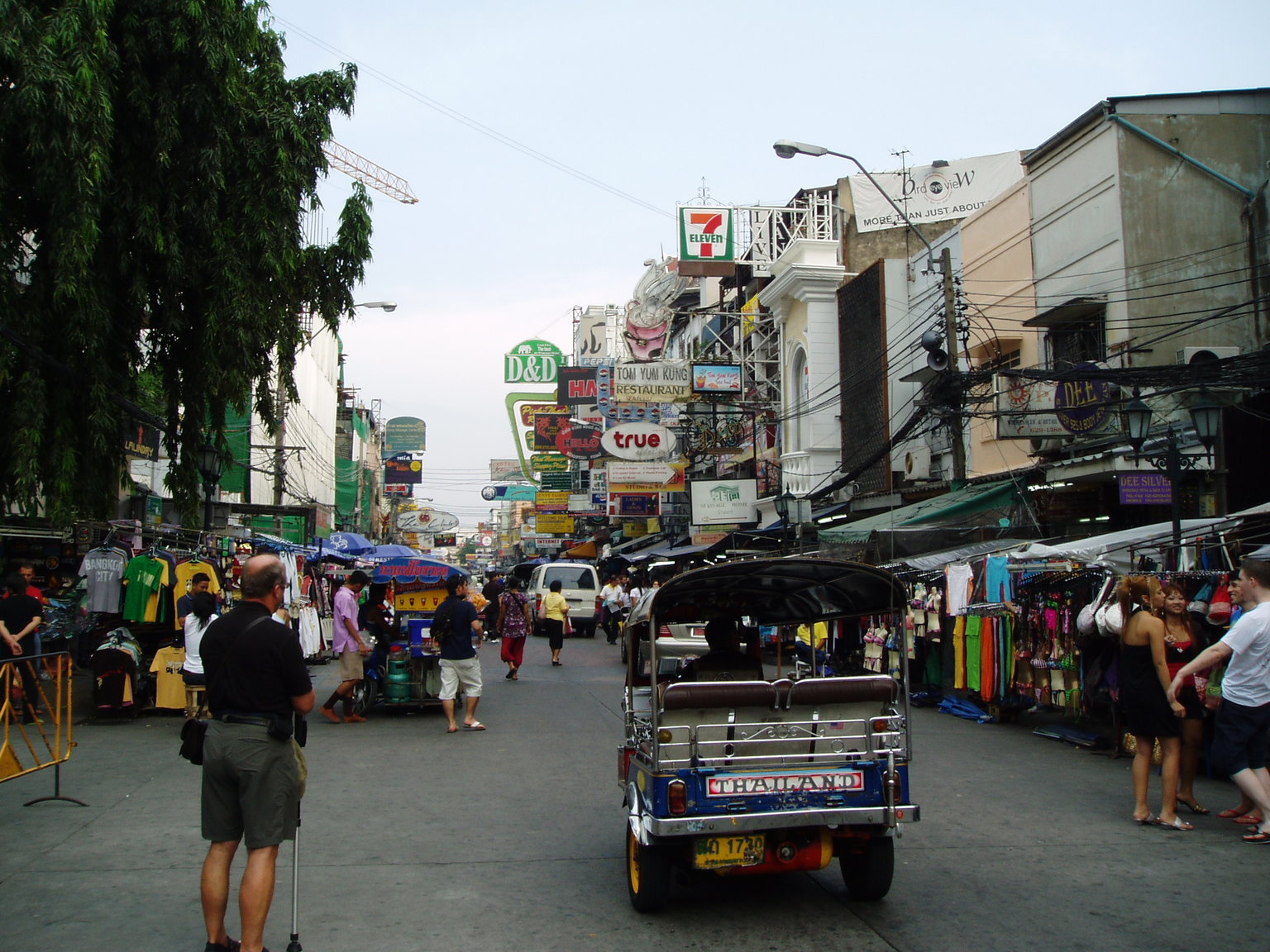 124081664_1stThailand231.thumb.jpg.5865fe859bc46090fa94f3e9988a274b.jpg