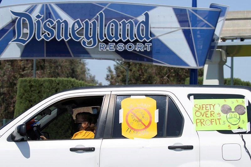 2020-10-03T051043Z_1_LYNXMPEG92032_RTROPTP_4_DISNEY-PARKS-CALIFORNIA.JPG