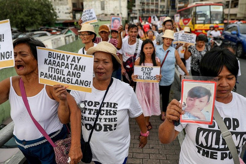 2020-10-08T100114Z_1_LYNXMPEG970X4_RTROPTP_4_PHILIPPINES-RIGHTS.JPG