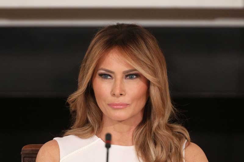 2020-10-13T194813Z_1_LYNXMPEG9C1TF_RTROPTP_4_USA-TRUMP-MELANIA.JPG