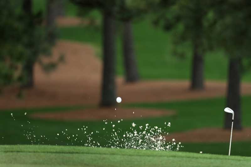 2020-10-16T003221Z_1_LYNXMPEG9F00L_RTROPTP_4_GOLF-MASTERS.JPG