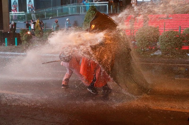 2020-10-16T154920Z_1_LYNXMPEG9F1H6_RTROPTP_4_THAILAND-PROTESTS.JPG