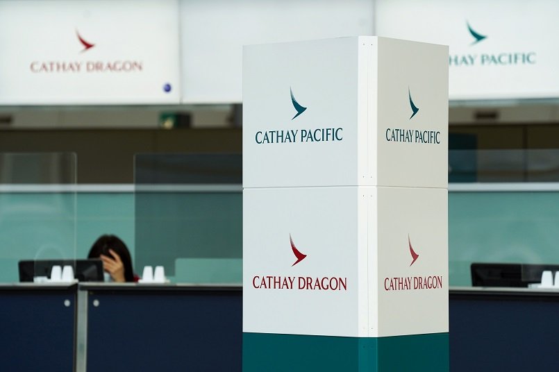 2020-10-21T020701Z_1_LYNXMPEG9K03T_RTROPTP_4_CATHAY-PACIFIC-LAYOFFS.JPG