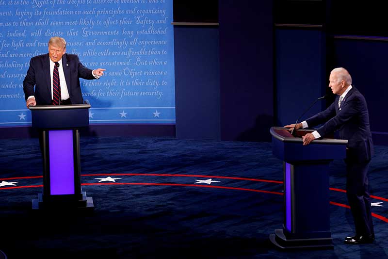 2020-10-22T191810Z_1_LYNXMPEG9L1M0_RTROPTP_4_USA-ELECTION-ADVERTISING.JPG