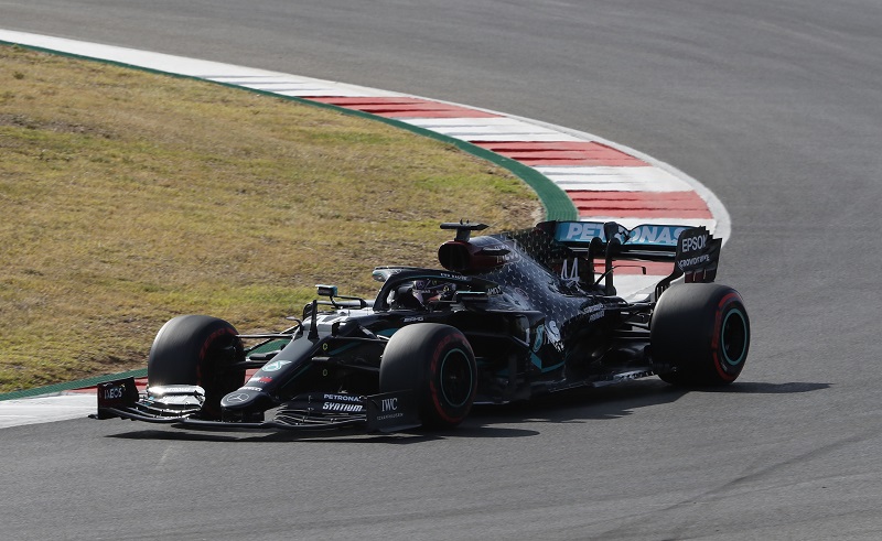 2020-10-24T151550Z_1_LYNXMPEG9N0ED_RTROPTP_4_MOTOR-F1-PORTUGAL.JPG