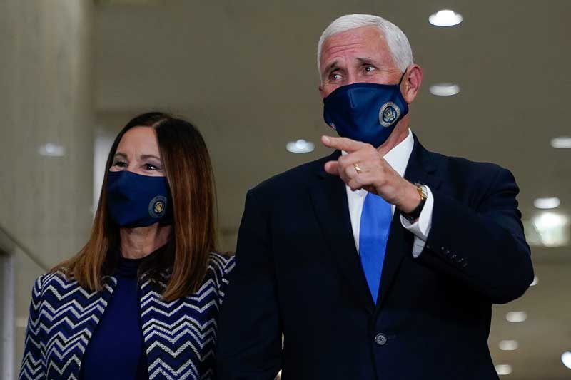 2020-10-25T151702Z_1_LYNXMPEG9O0EF_RTROPTP_4_USA-ELECTION.JPG