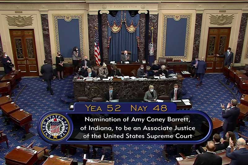 2020-10-27T001435Z_1_LYNXMPEG9Q00B_RTROPTP_4_USA-COURT-BARRETT.JPG