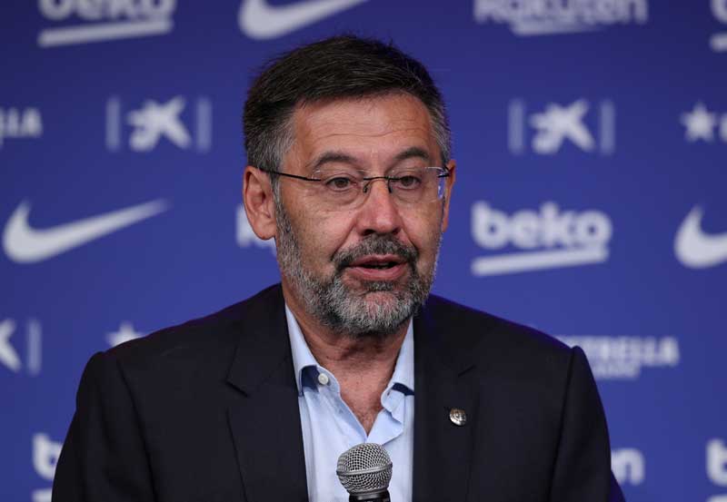 2020-10-27T193129Z_1_LYNXMPEG9Q1TG_RTROPTP_4_SOCCER-SPAIN-FCB-KOEMAN.JPG
