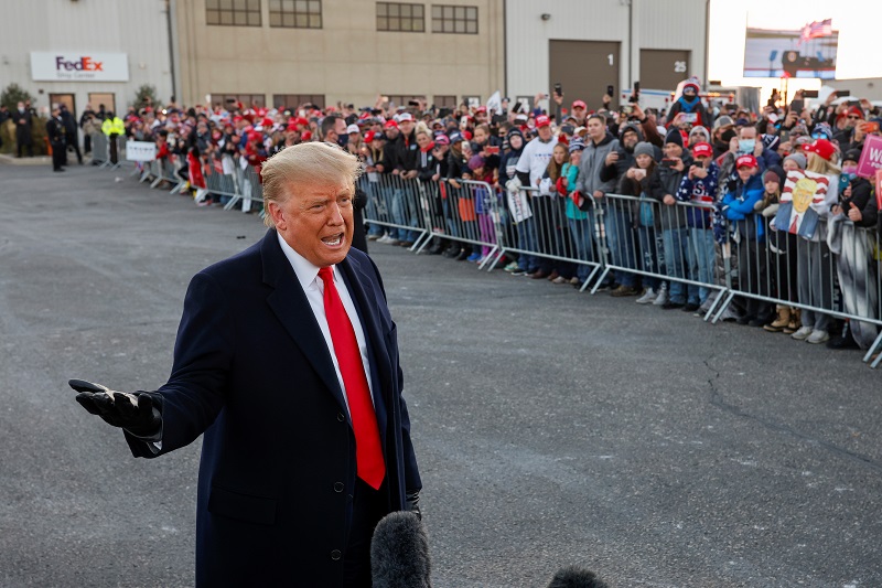 2020-10-31T103656Z_1_LYNXMPEG9U0A7_RTROPTP_4_USA-ELECTION-TRUMP.JPG