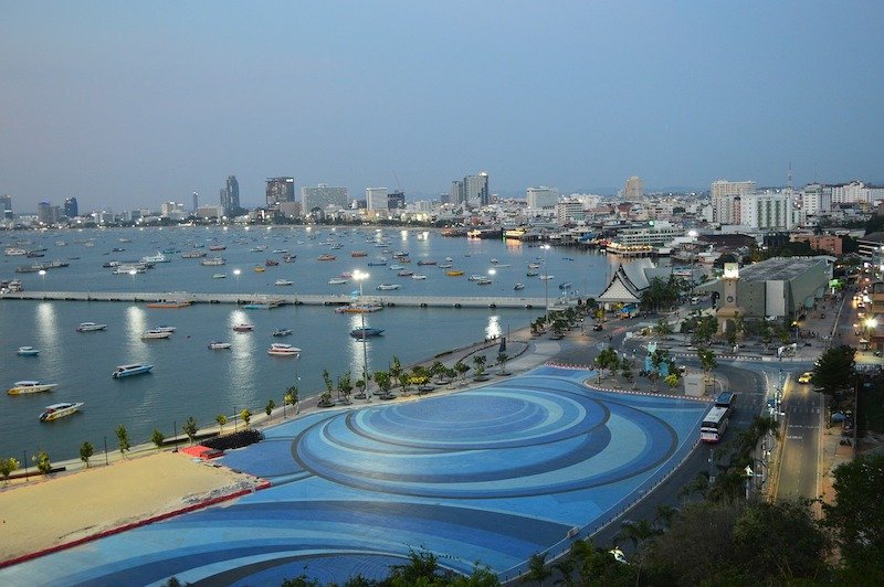 pattaya-4144394_1280.jpg