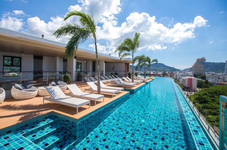 phuket.JPG
