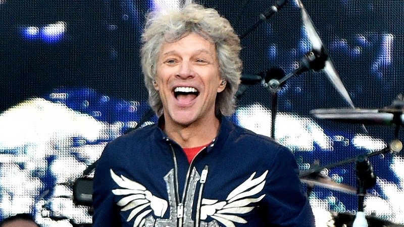 skynews-jon-bon-jovi-anfield_5112812.jpg