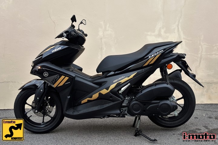 1016838428_YamahaAEROX(NVX)155.jpg.4b60722f552f6e3e0494724f956ce14d.jpg