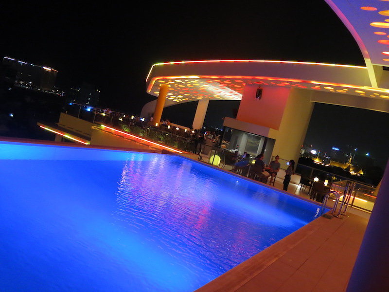 Sun & Moon Hotel.JPG