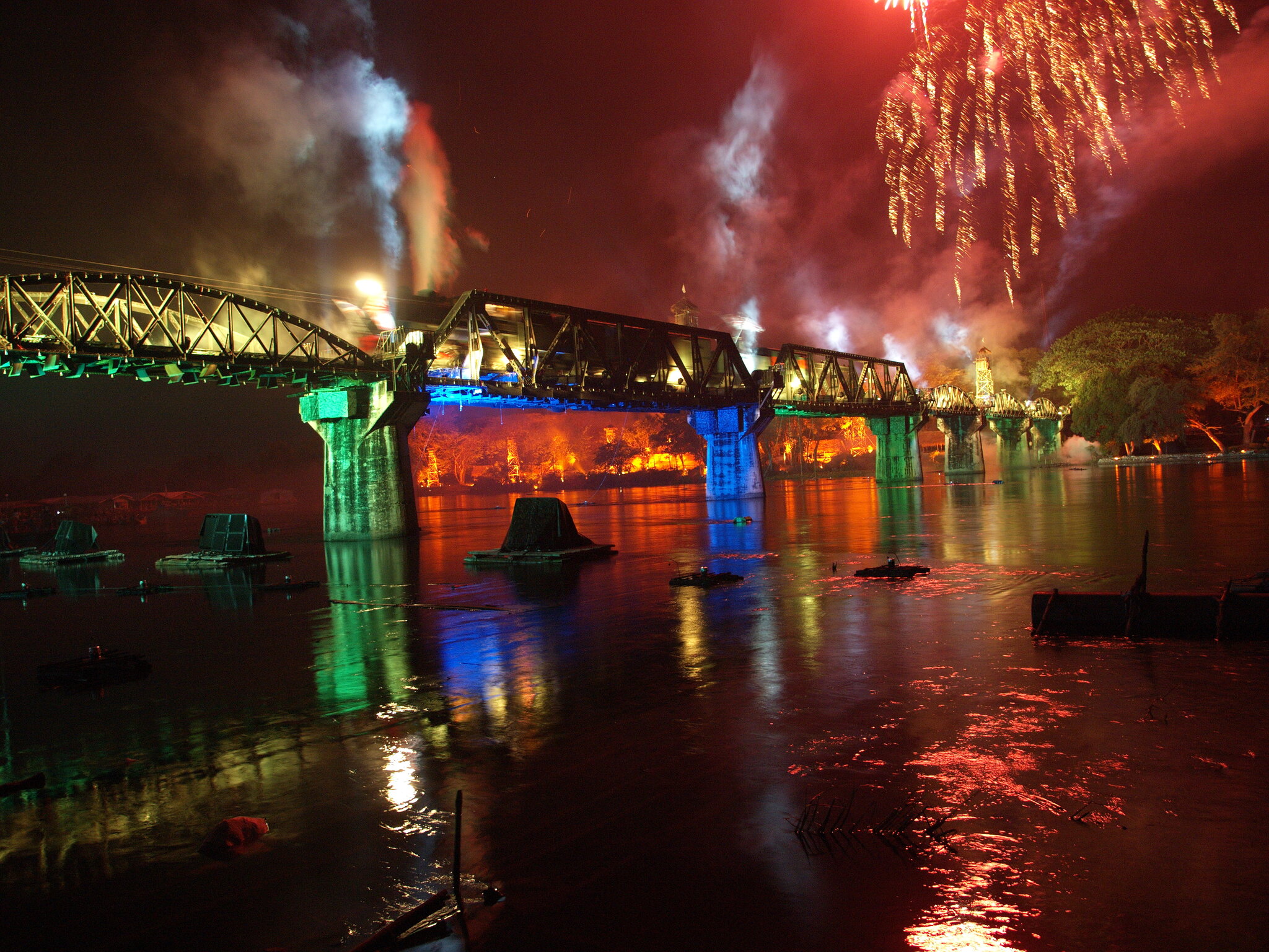 1435793342_SteamTrainPB274858.thumb.jpg.e9bb5e04a0778911269b60a54e6cd680.jpg