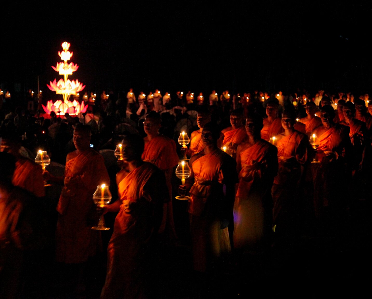 Candle-Lit Procession at Yee Peng Sansai.jpg