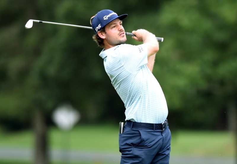 2020-10-31T203553Z_1_LYNXMPEG9U0LV_RTROPTP_3_GOLF.JPG