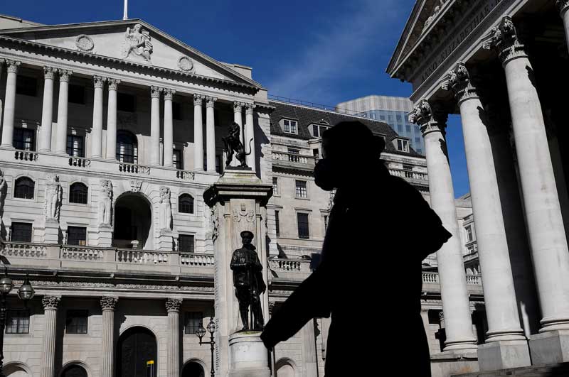2020-11-01T223804Z_1_LYNXMPEGA01DH_RTROPTP_4_BRITAIN-BANKS-RISKS.JPG