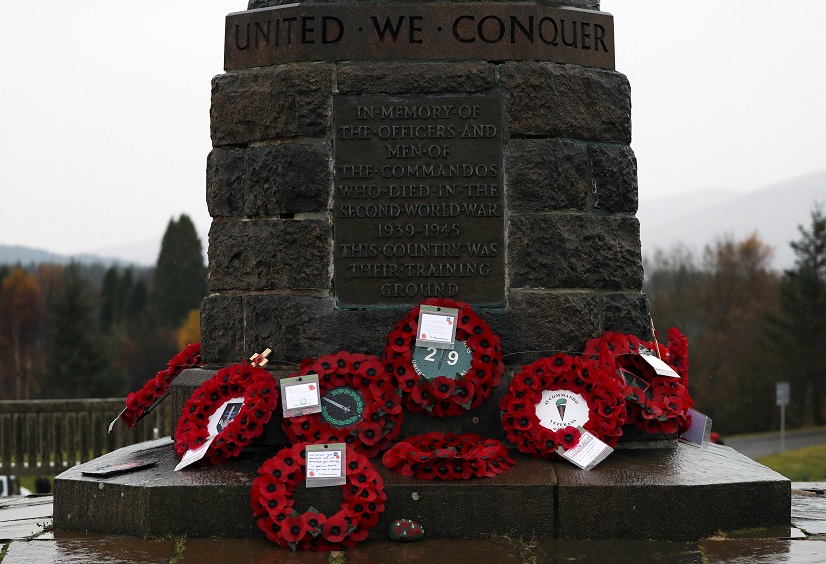 2020-11-09T085620Z_1_LYNXMPEGA80FM_RTROPTP_4_BRITAIN-REMEMBRANCE.JPG