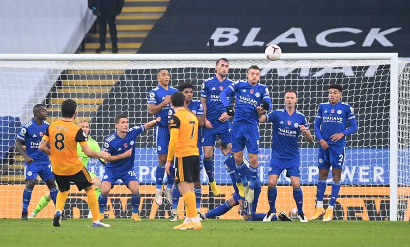 2020-11-10T081726Z_1_LYNXMPEGA90IY_RTROPTP_4_SOCCER-ENGLAND-LEI-WLV-REPORT.JPG
