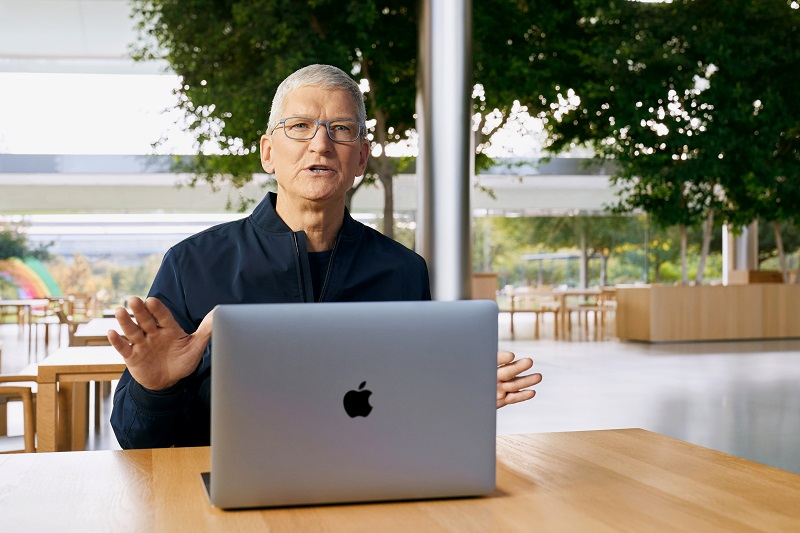 2020-11-10T191349Z_1_LYNXMPEGA91SL_RTROPTP_4_APPLE-PRODUCTS.JPG