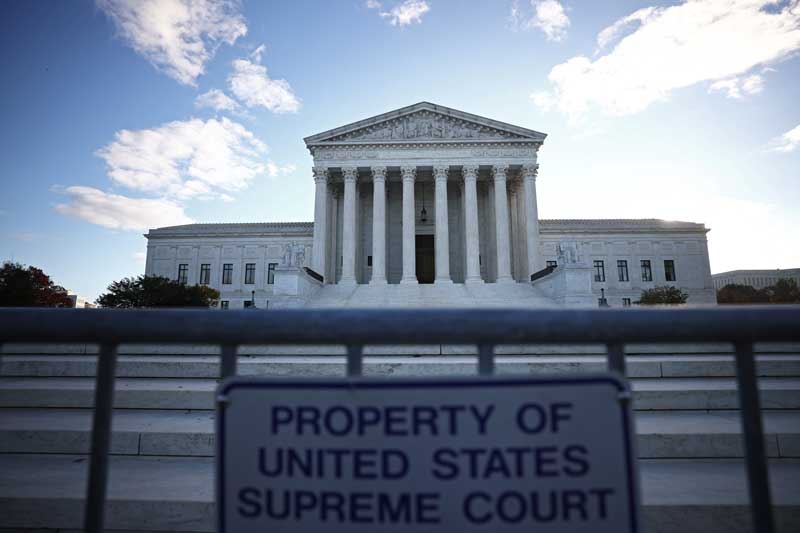 2020-11-10T193803Z_3_LYNXMPEGA917Z_RTROPTP_4_USA-COURT-OBAMACARE.JPG