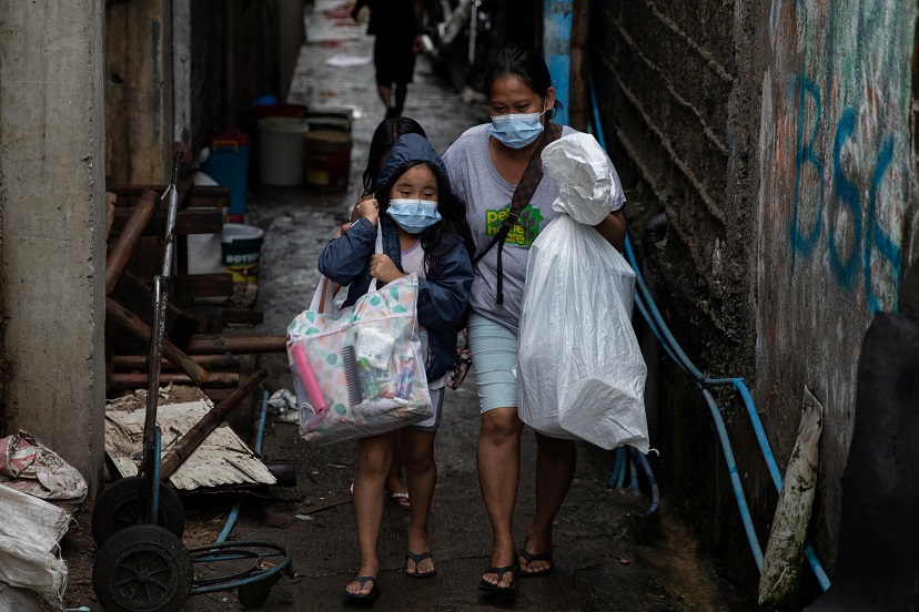2020-11-11T085440Z_1_LYNXMPEGAA0GH_RTROPTP_4_ASIA-STORM-PHILIPPINES.JPG