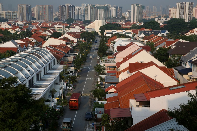 2020-11-12T064519Z_1_LYNXMPEGAB0E2_RTROPTP_4_SINGAPORE-PROPERTY.JPG