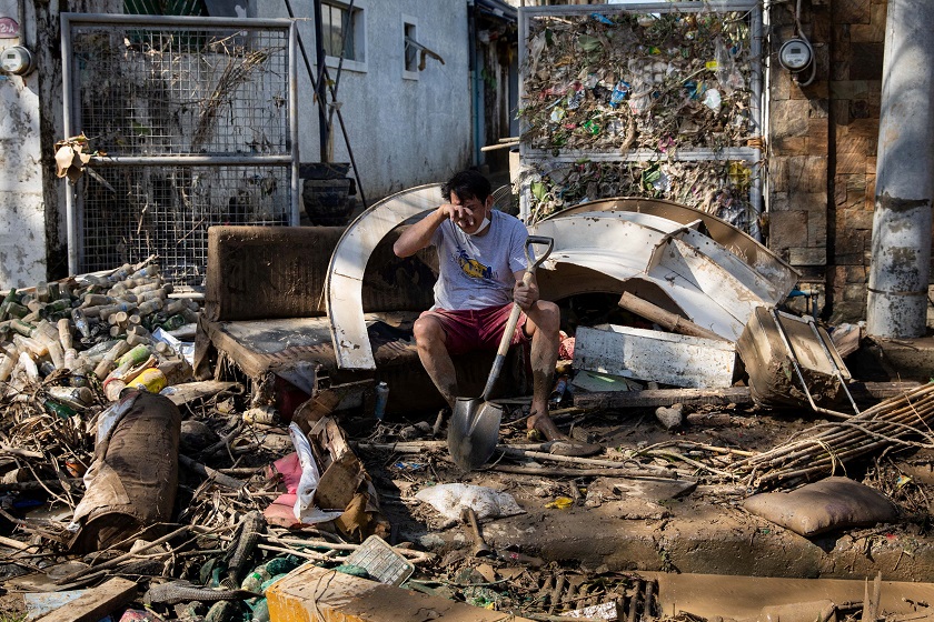 2020-11-13T055120Z_1_LYNXMPEGAC0A9_RTROPTP_4_ASIA-STORM-PHILIPPINES.JPG