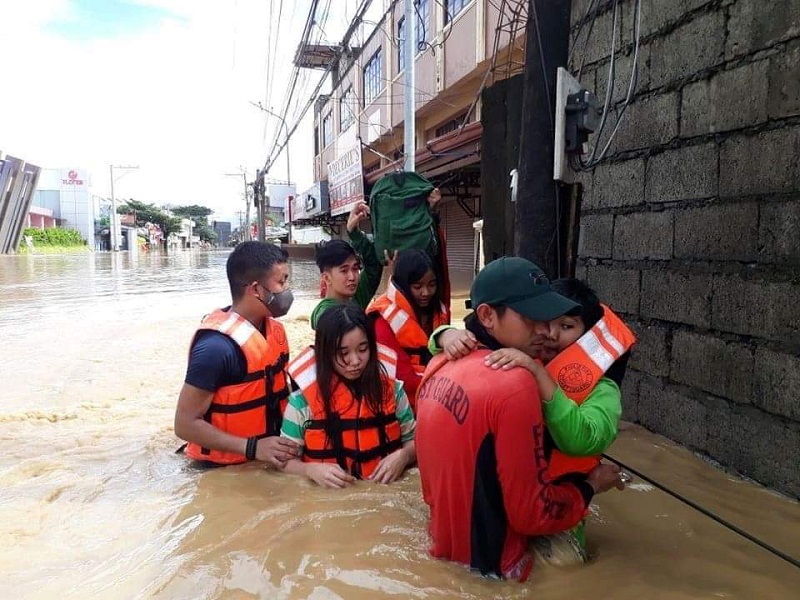 2020-11-14T031514Z_1_LYNXMPEGAD03I_RTROPTP_4_ASIA-STORM-PHILIPPINES.JPG