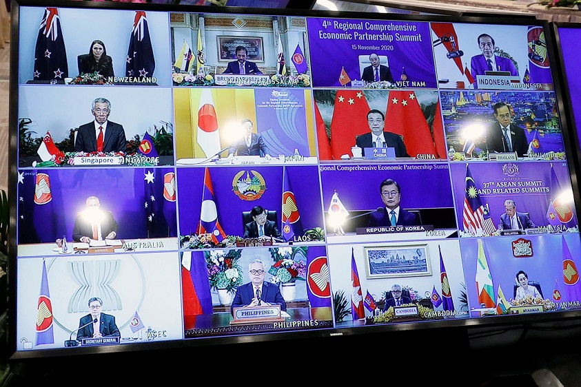 2020-11-16T090907Z_1_LYNXMPEGAF0GQ_RTROPTP_4_ASEAN-SUMMIT-RCEP.JPG