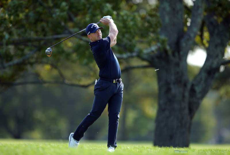 2020-11-19T232459Z_1_LYNXMPEGAI1Z8_RTROPTP_3_GOLF.JPG