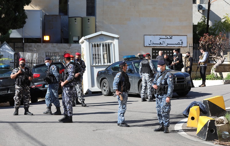 2020-11-21T124551Z_2_LYNXMPEGAK086_RTROPTP_4_LEBANON-PRISONERS.JPG