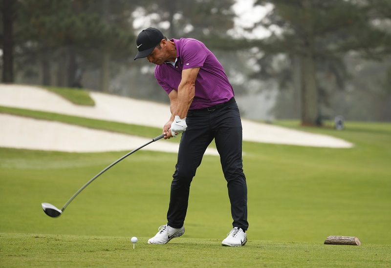 2020-11-27T194838Z_1_LYNXMPEGAQ1A0_RTROPTP_4_GOLF-MASTERS.JPG