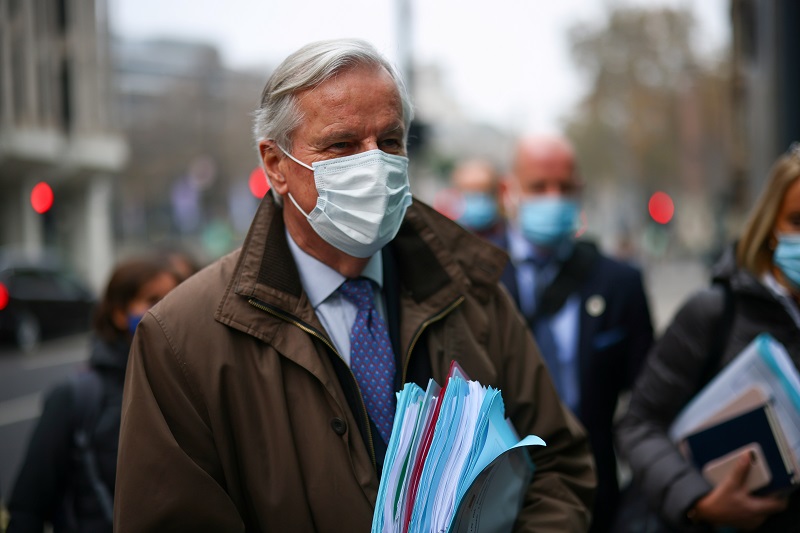 2020-11-28T102442Z_2_LYNXMPEGAR086_RTROPTP_4_BRITAIN-EU-TALKS.JPG