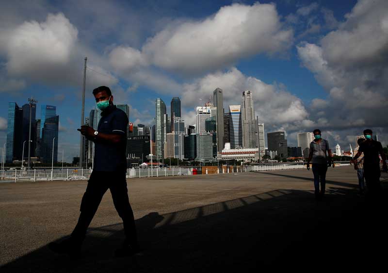 2020-11-29T111829Z_1_LYNXMPEGAS08L_RTROPTP_4_HEALTH-CORONAVIRUS-SINGAPORE.JPG