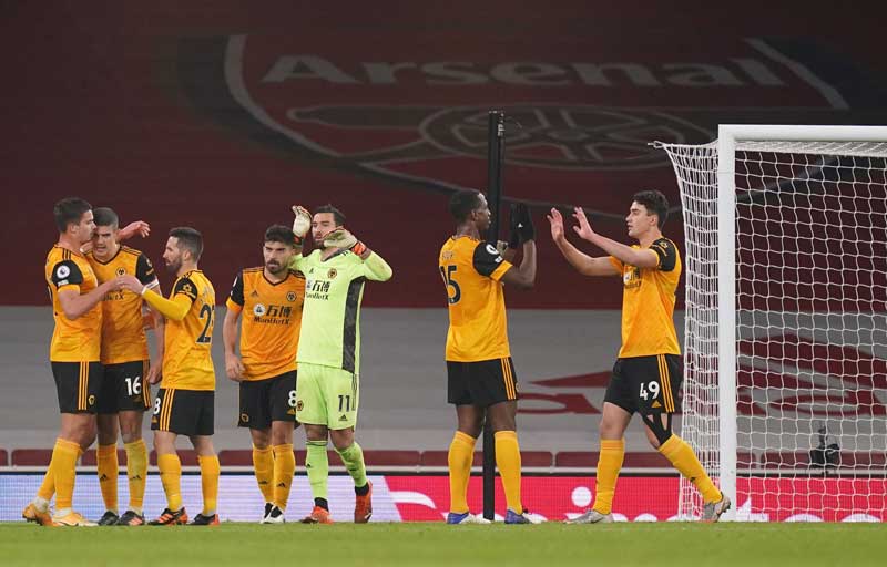 2020-11-29T212822Z_1_LYNXMPEGAS0M0_RTROPTP_4_SOCCER-ENGLAND-ARS-WLV-REPORT.JPG