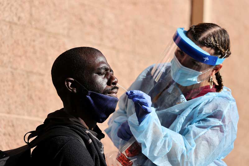 2020-11-30T031703Z_1_LYNXMPEGAT04W_RTROPTP_4_HEALTH-CORONAVIRUS-USA.JPG