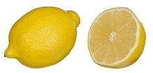 220px-Lemon-Whole-Split.jpg.d8de5fe6a1f7ce477826a1115ba183dd.jpg