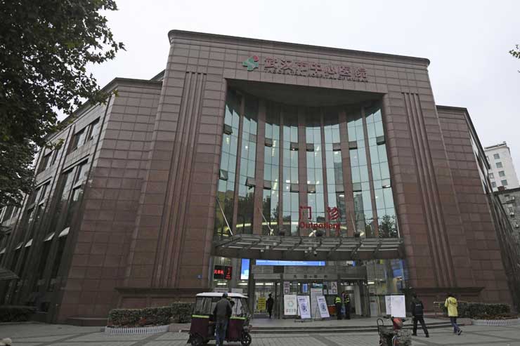 photo_l.jpg
