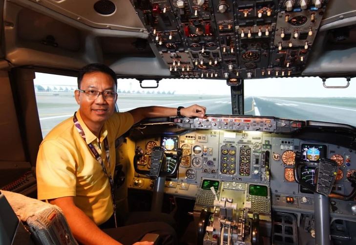 pilot.JPG
