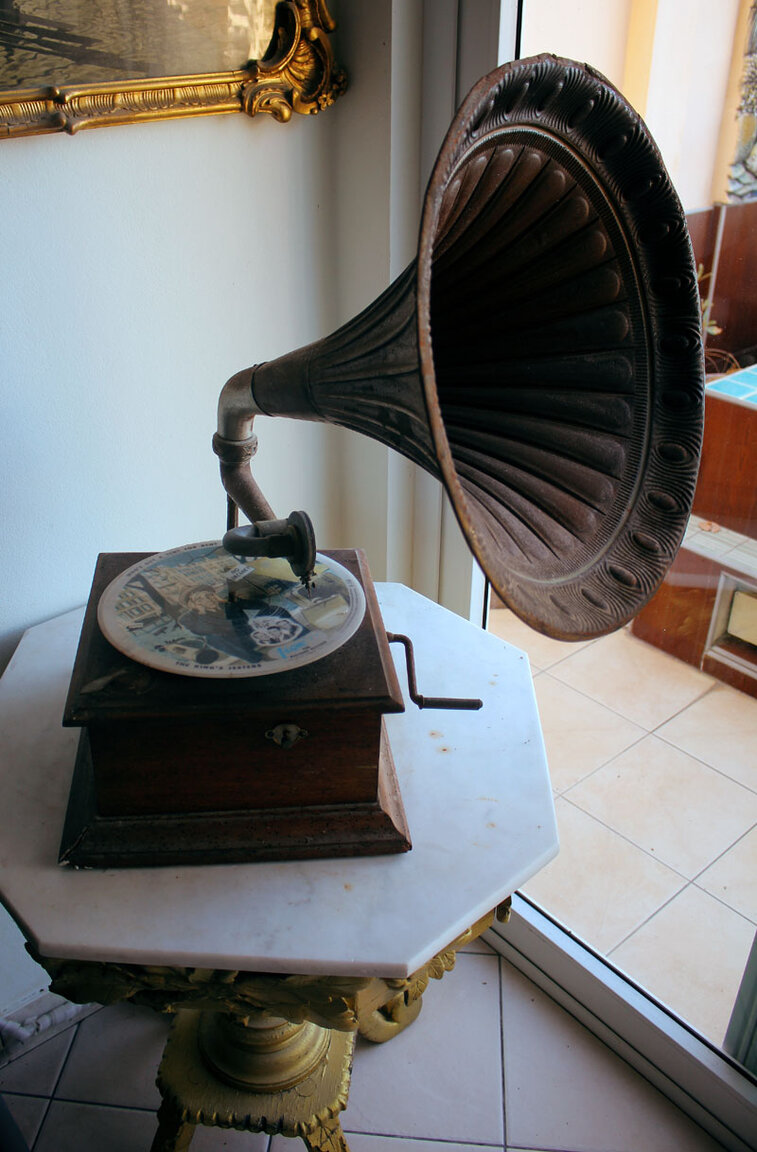 wIMG_9733_Grammophone-anno-1899_w800.thumb.jpg.742993f96072dd5cff30c4dd226076ed.jpg